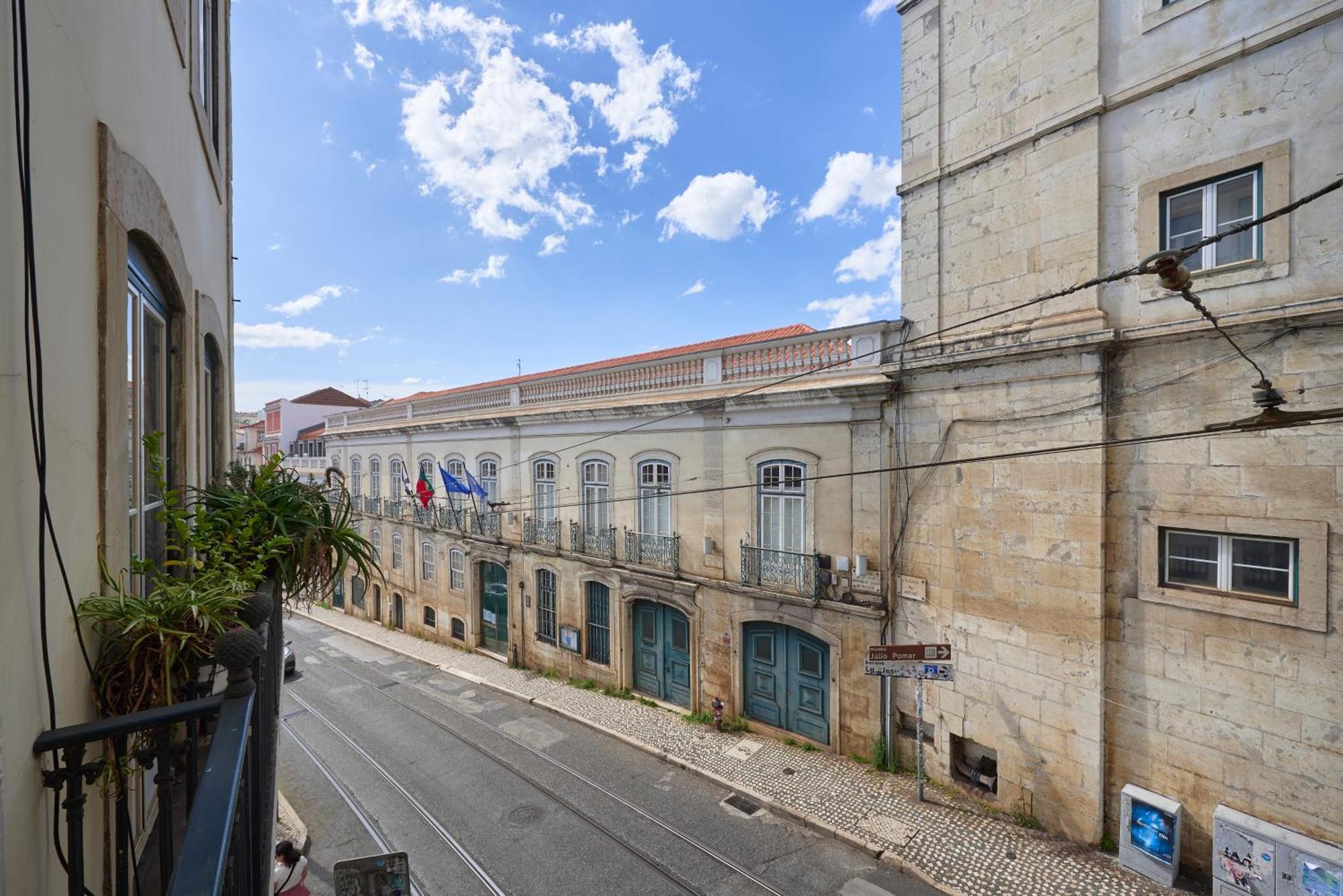 Casa Portuguesa Combro Apartment Lisbon Bagian luar foto