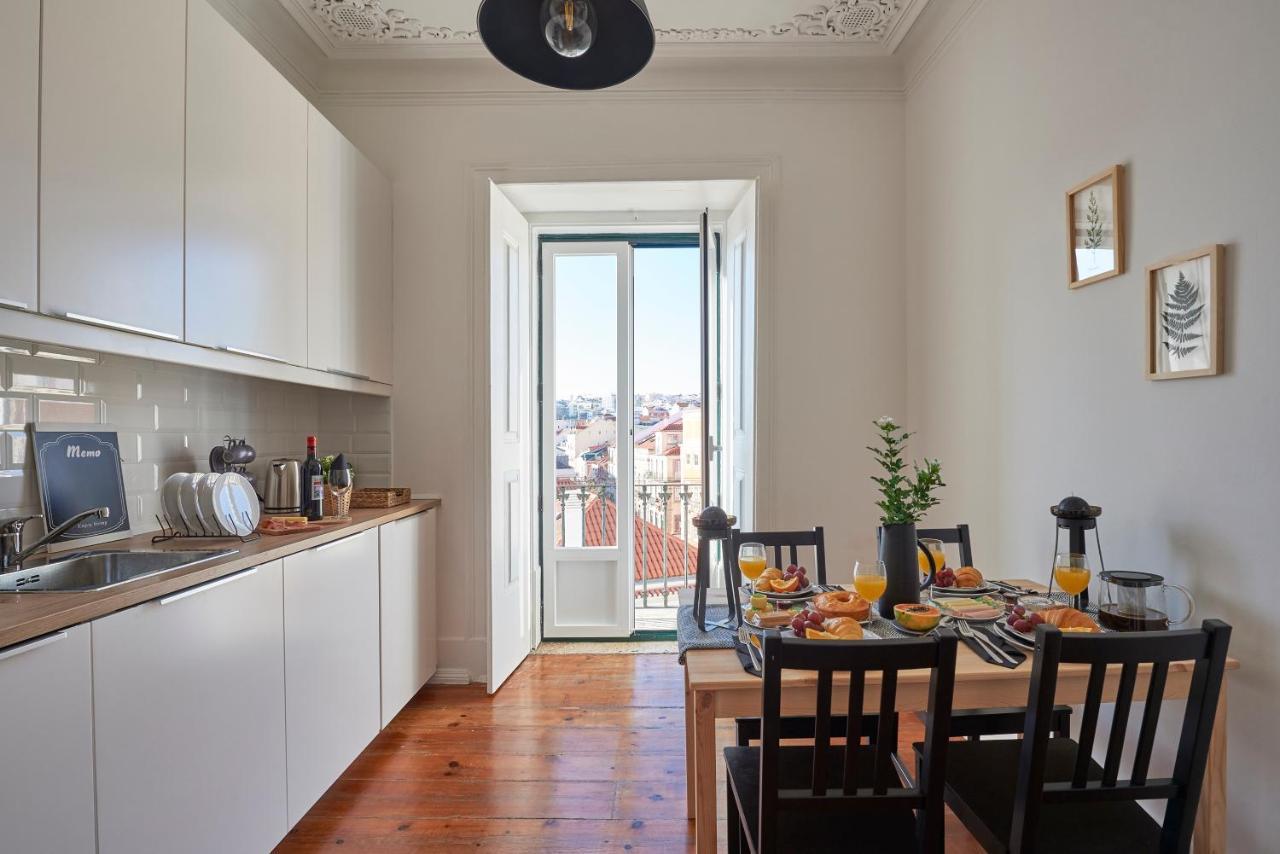 Casa Portuguesa Combro Apartment Lisbon Bagian luar foto