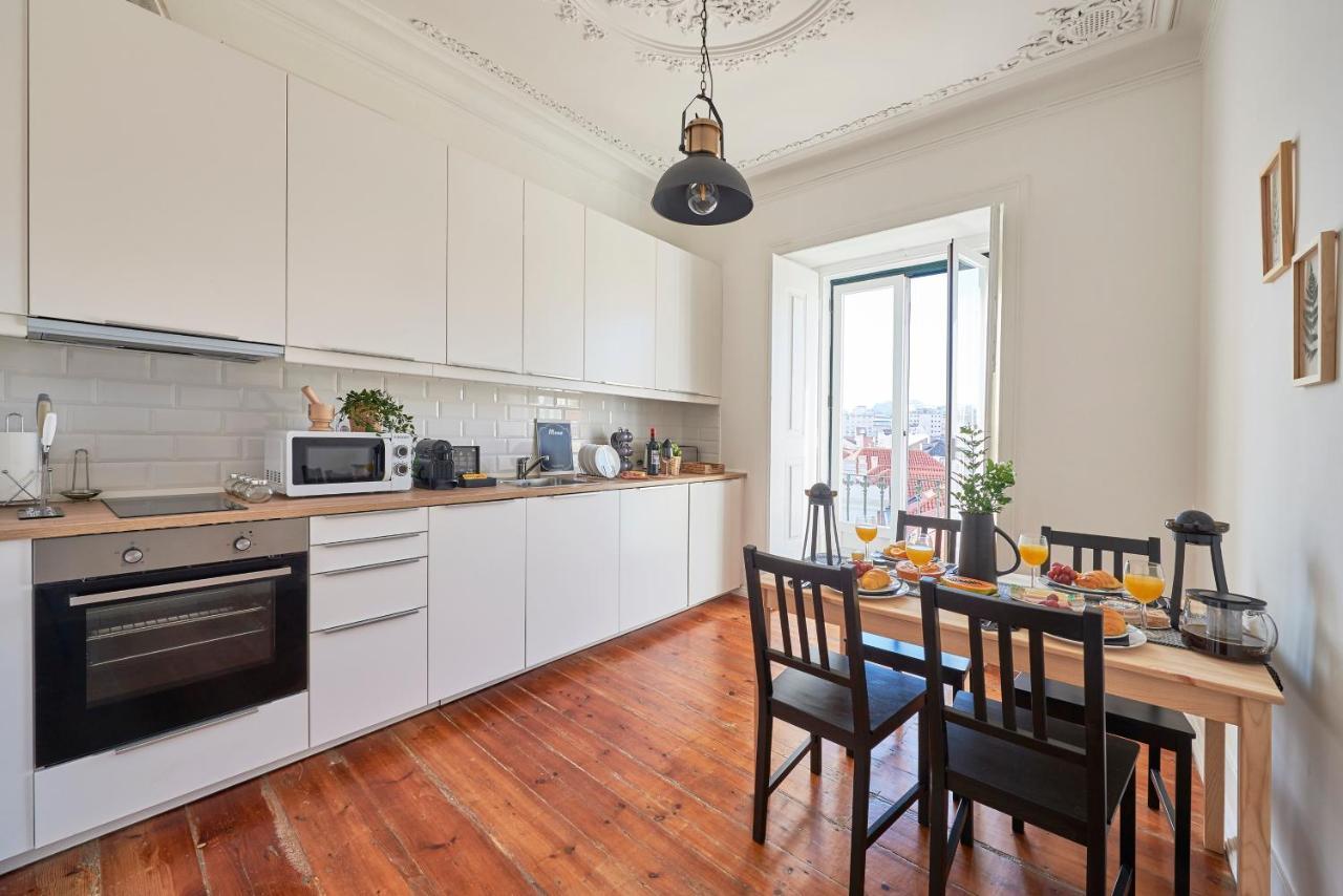Casa Portuguesa Combro Apartment Lisbon Bagian luar foto